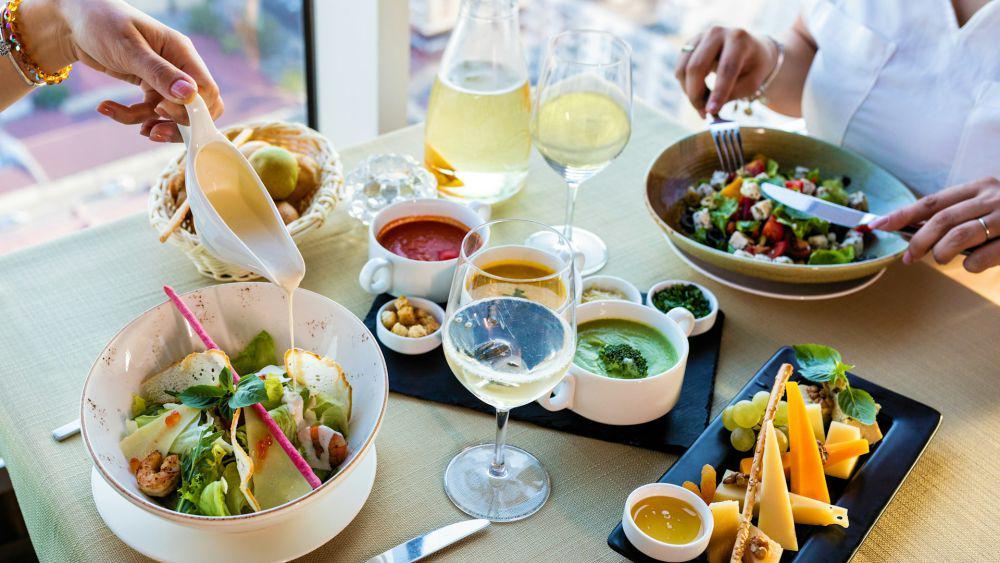 10 Tempat Makan Salad di Jakarta, Banyak Pilihan Dressing