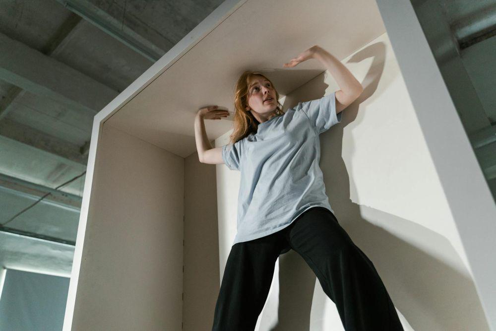5 Tips Mengatasi Social Anxiety pada INTP agar Lebih Percaya Diri