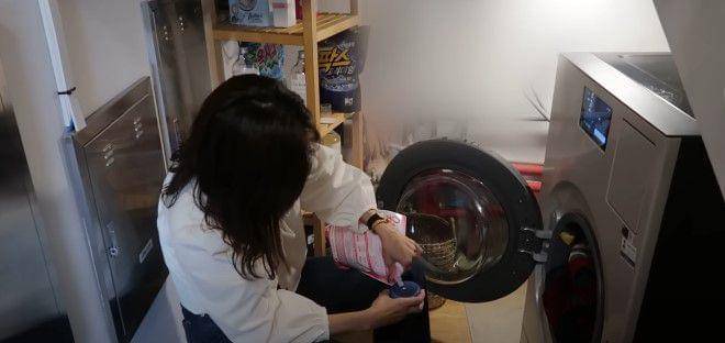 Rumah Gong Hyo Jin (youtube.com/@SKYKONGKONGKONG)