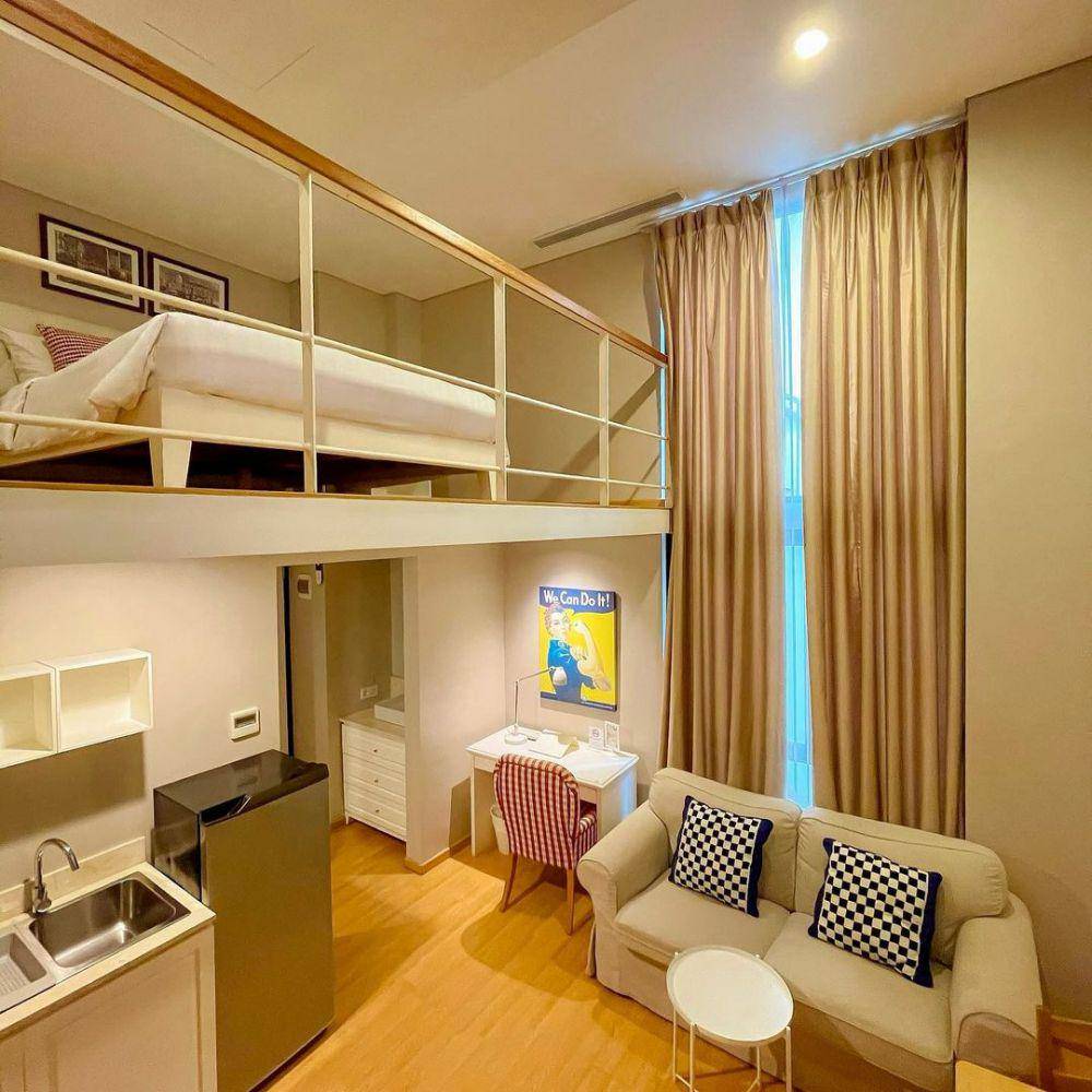White Tree Residence (instagram.com/whitetree.residence)
