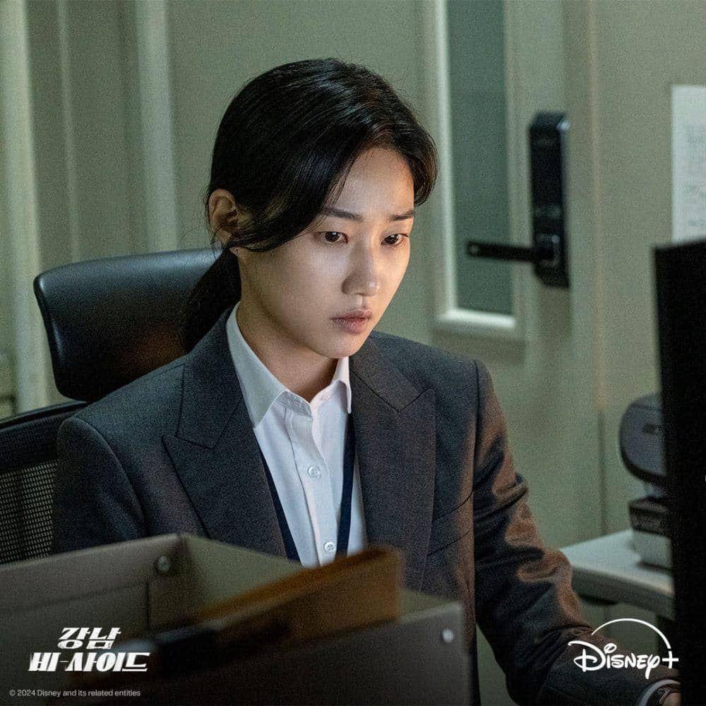 Min Seo Jin (Ha Yoon Kyung) di drakor Gangnam B-Side (Dok. Disney+Hotstar/Gangnam B-Side)