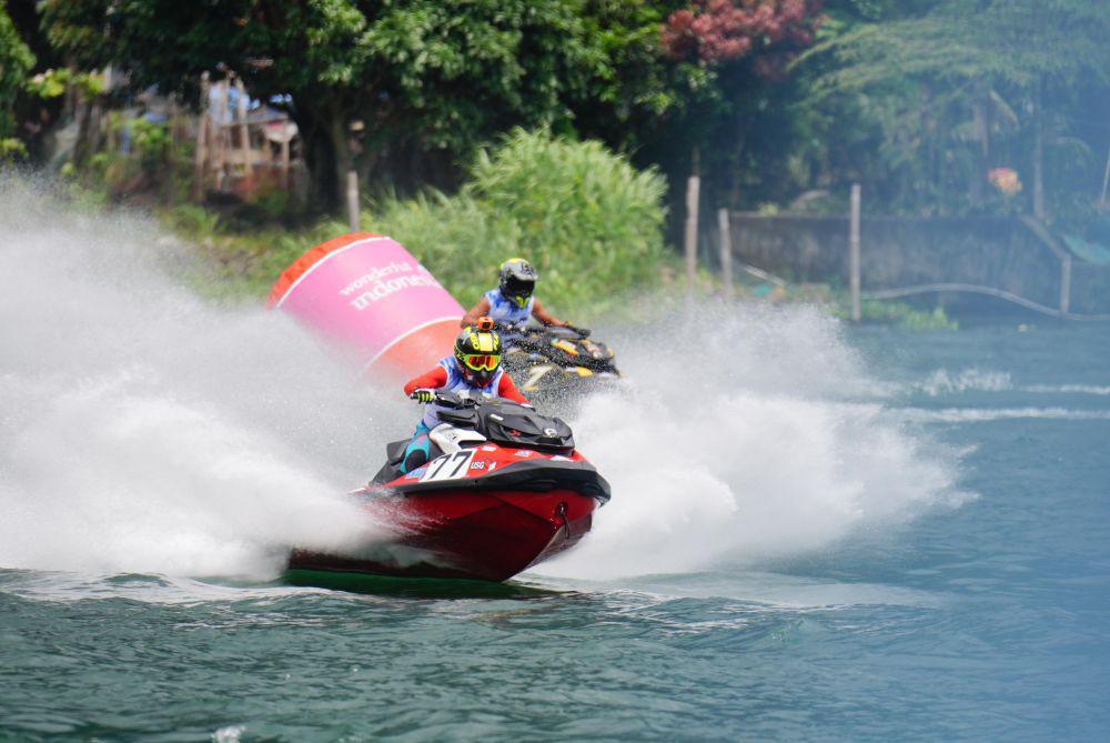 Hari Pertama Aquabike, Pembalap Portugal Lino Araujo Jadi Juara