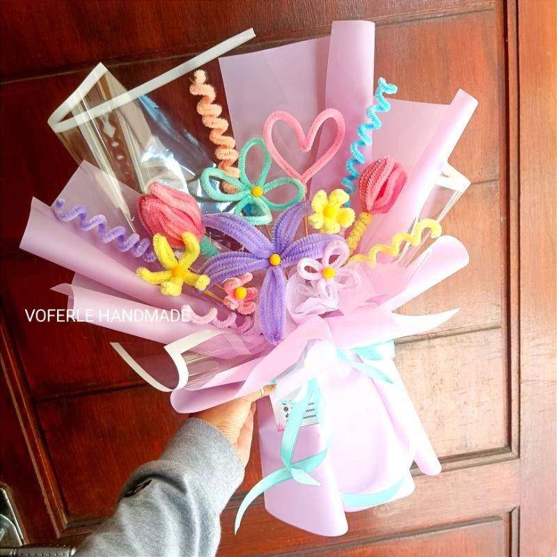 buket bunga Hari Guru (shopee.co.id/Voferle Handmade)