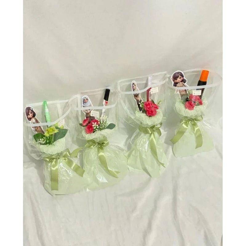 buket bunga Hari Guru (shopee.co.id/flow.bucket)