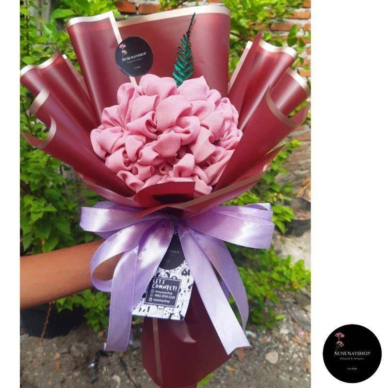 buket bunga Hari Guru (shopee.co.id/NAY'S STORE KEBUMEN)