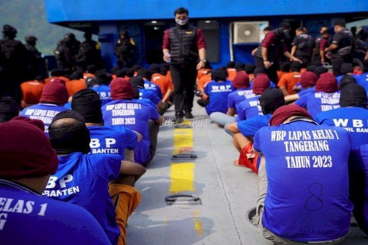 88 Narapidana Risiko Tinggi Dipindahkan ke Nusakambangan