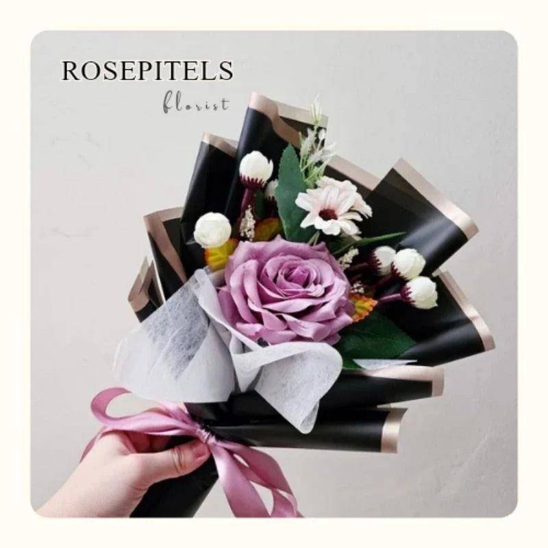 buket bunga Hari Guru (shopee.co.id/ROSEPITELS florist)