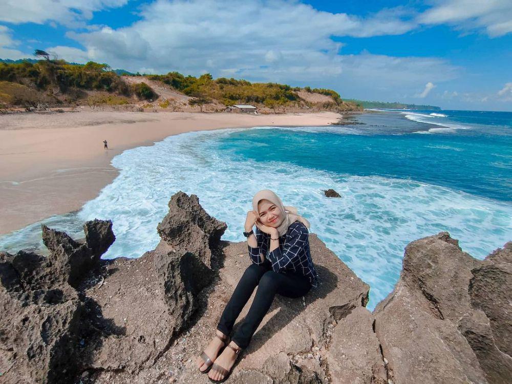 10 Potret Pantai Leppu Labangka, Pantai Perawan di Sumbawa