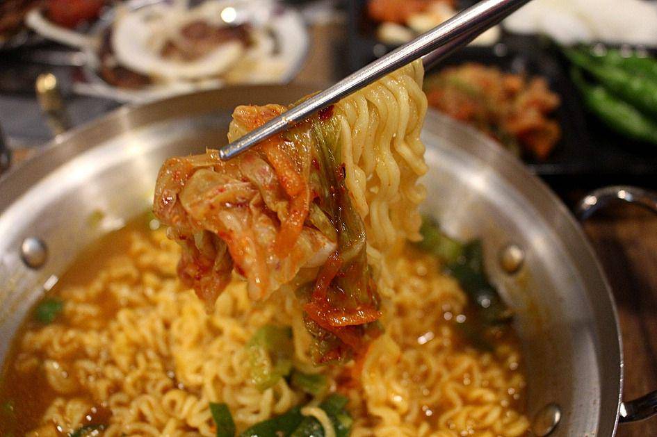 ilustrasi ramyeon (commons.wikimedia.org/대경라이프)
