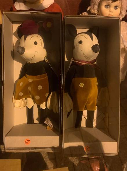mainan Mickey Mouse seram (reddit.com/edojcak)