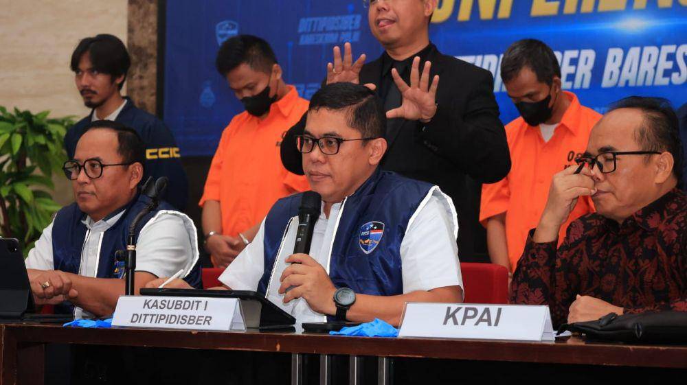 Rilis kasus pornografi anak yang diungkap oleh Dittpidsiber Bareskrim Polri (dok. Humas Polri)