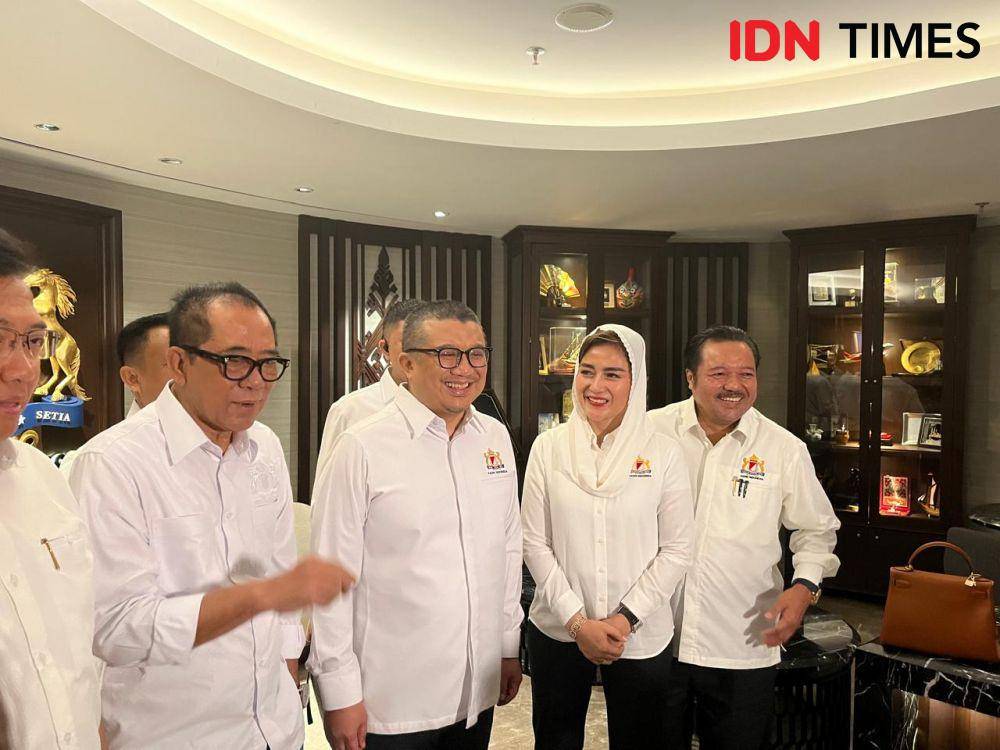 Konferensi Pers di Menara Kadin jelang Rapimnas. (IDN Times/Triyan).