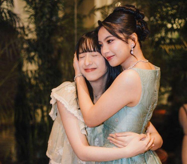 potret member JKT48 di gala premier film Hidup Itu Terlalu Banyak Kamu (instagram.com/jkt48.daisy)
