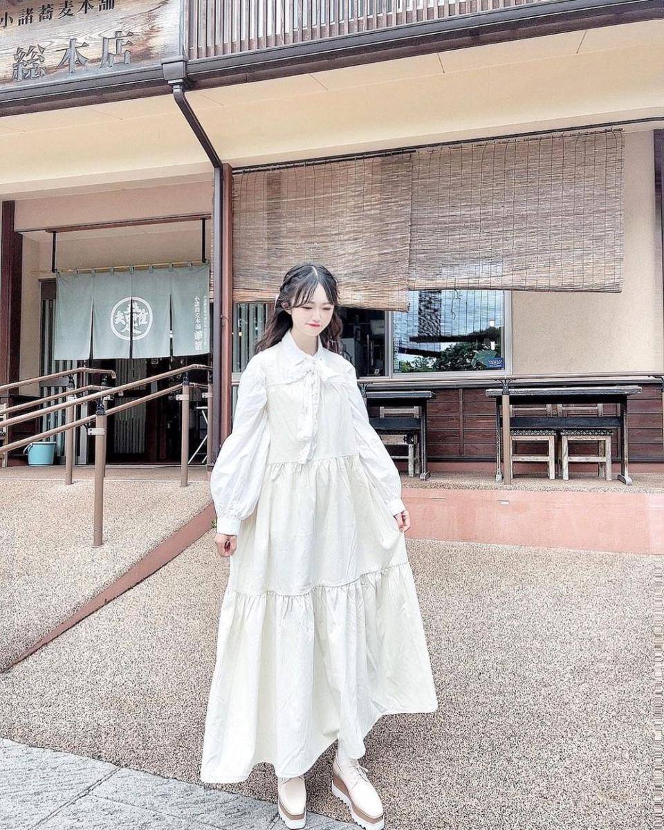 Nakai Rika (instagram.com/rika___n24x)