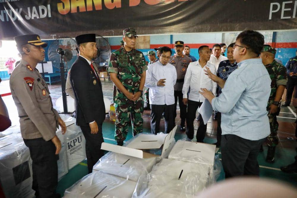 Logistik Pilkada Siap Didistribusikan ke 15 Kecamatan se-Makassar