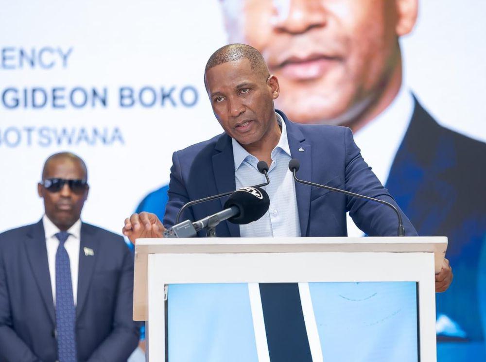 Duma Boko, Presiden Botswana yang Akhiri Dominasi Partai Penguasa