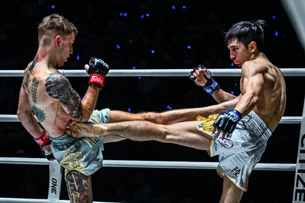 4 KO Brutal yang Menghiasi ONE Friday Fights 87