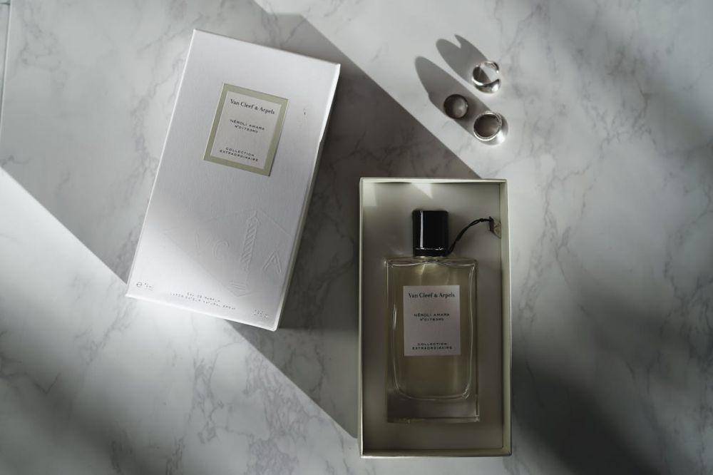 ilustrasi parfum (pexels.com/Eugenia Remark)