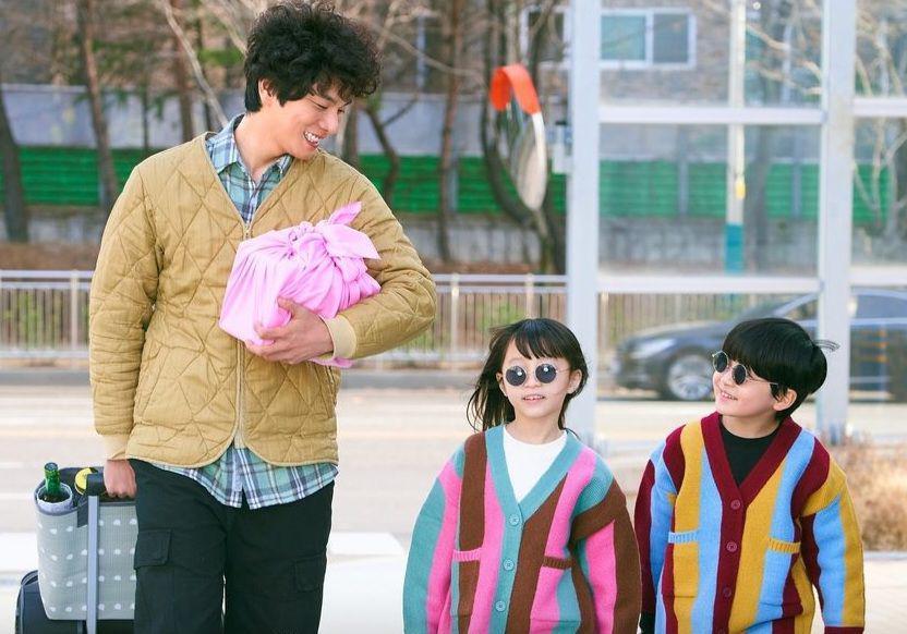 4 Drakor tentang Paman yang Mengasuh Keponakan, Terbaru Marry YOU