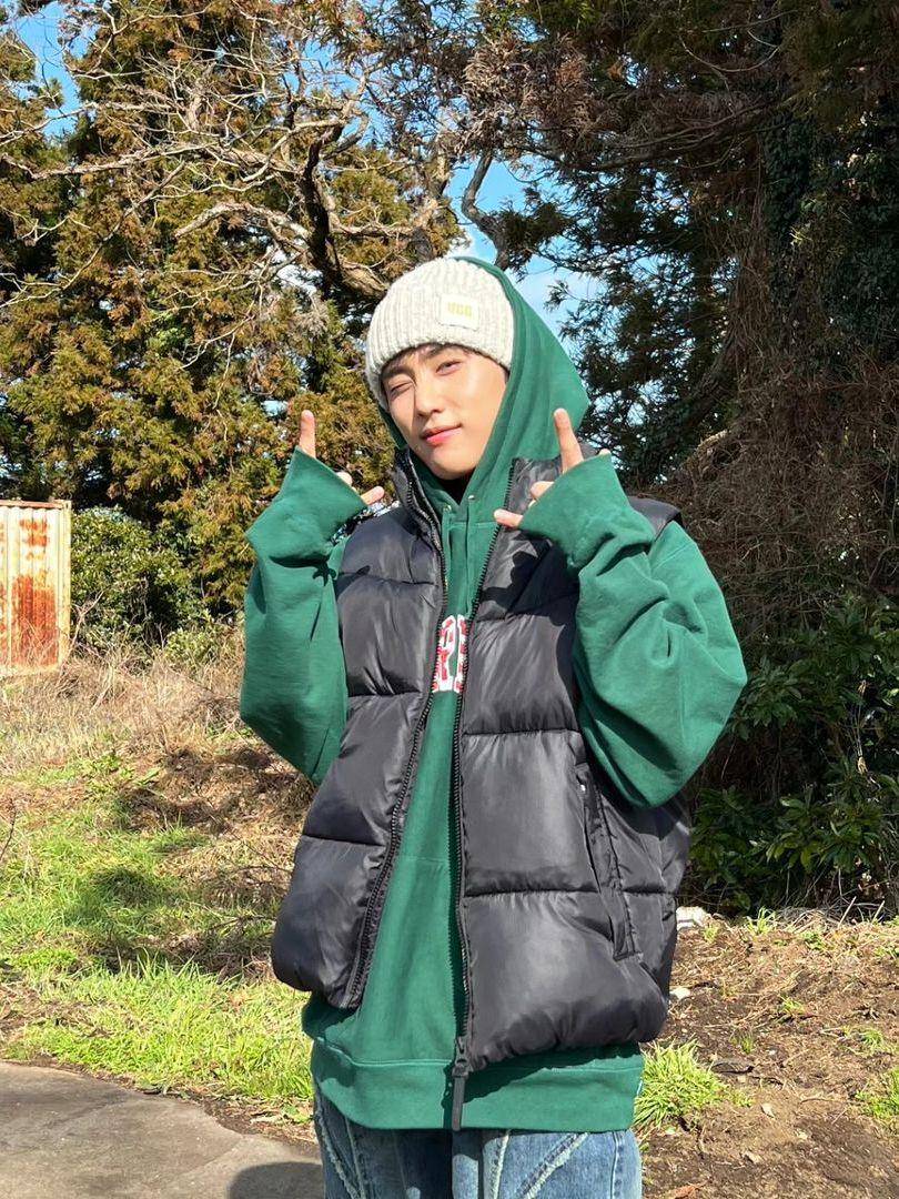 potret Jacob THE BOYZ (instagram.com/jakeyjbae)
