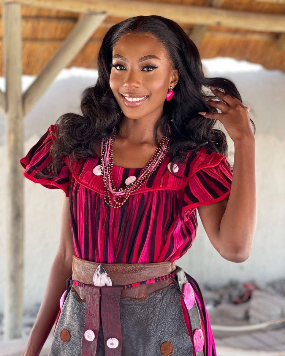Potret Miss Universe Namibia 2024, Prisca Anyolo (instagram.com/priscaanyolo)
