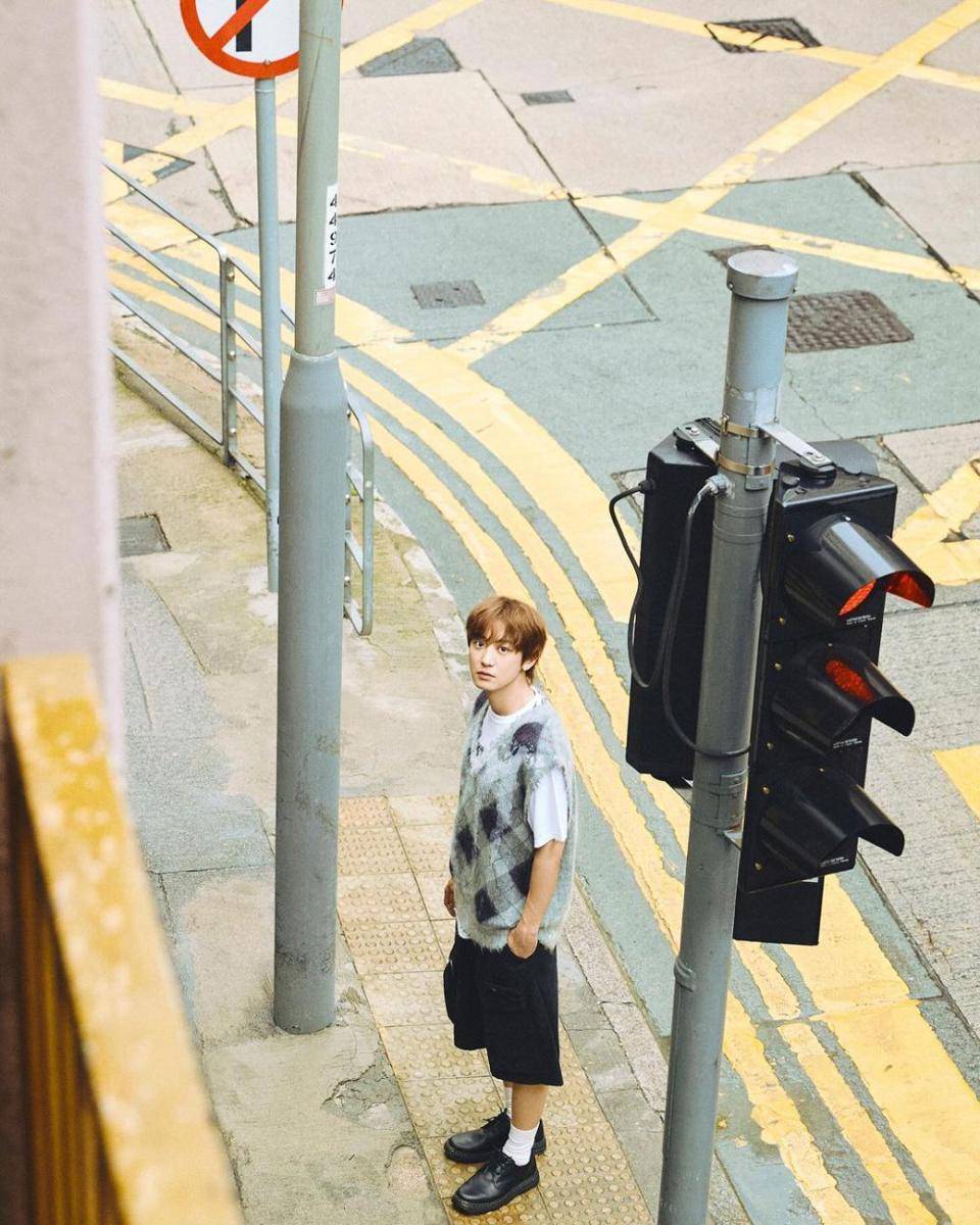 outfit kece ala Chanyeol EXO (instagram.com/real__pcy)
