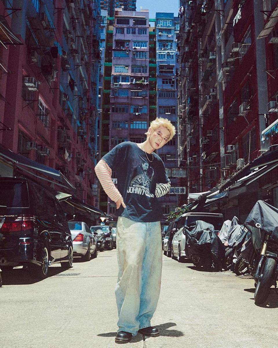 outfit kece ala Chanyeol EXO (instagram.com/real__pcy)