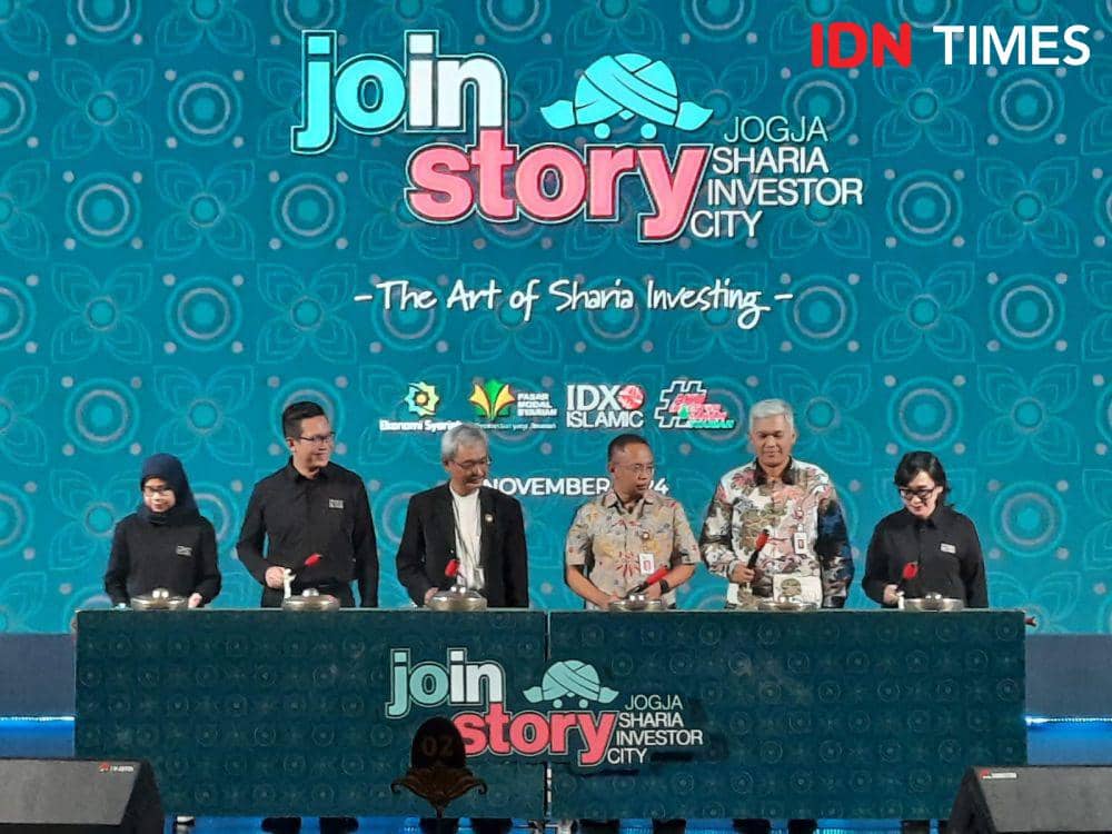 Jogja Sharia Investor City (JOINSTORY) 2024 di Ballroom Hotel Tentrem Yogyakarta, Jumat (15/11/2024). (IDN Times/Paulus RIsang)