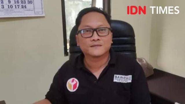 Yon Daryono, Koordinator Divisi Penanganan Pelanggaran, Data, dan Informasi Bawaslu Banyumas. (IDN Times/Cokie Sutrisno)