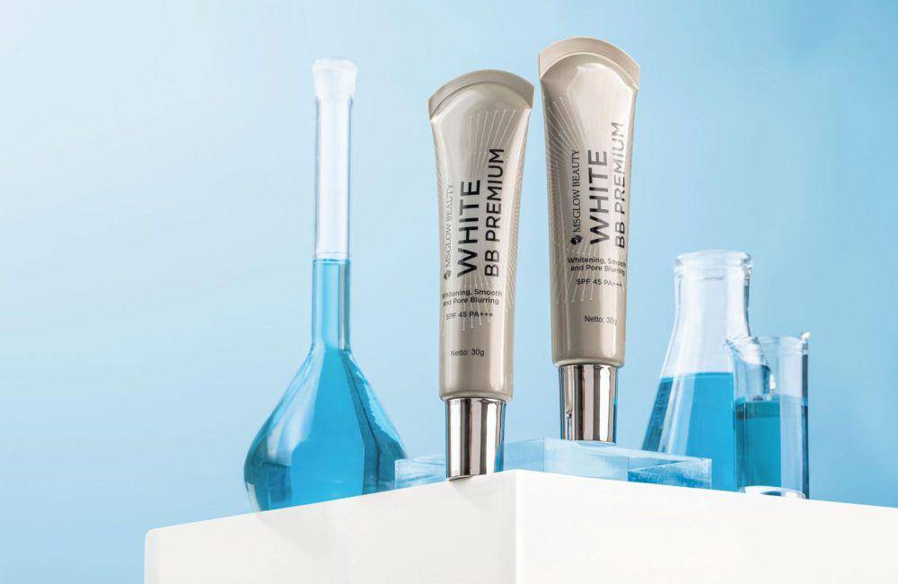 Potret White BB Premium, produk unggulan terbaru dari MSGLOW Beauty. (dok. MSGLOW Beauty)
