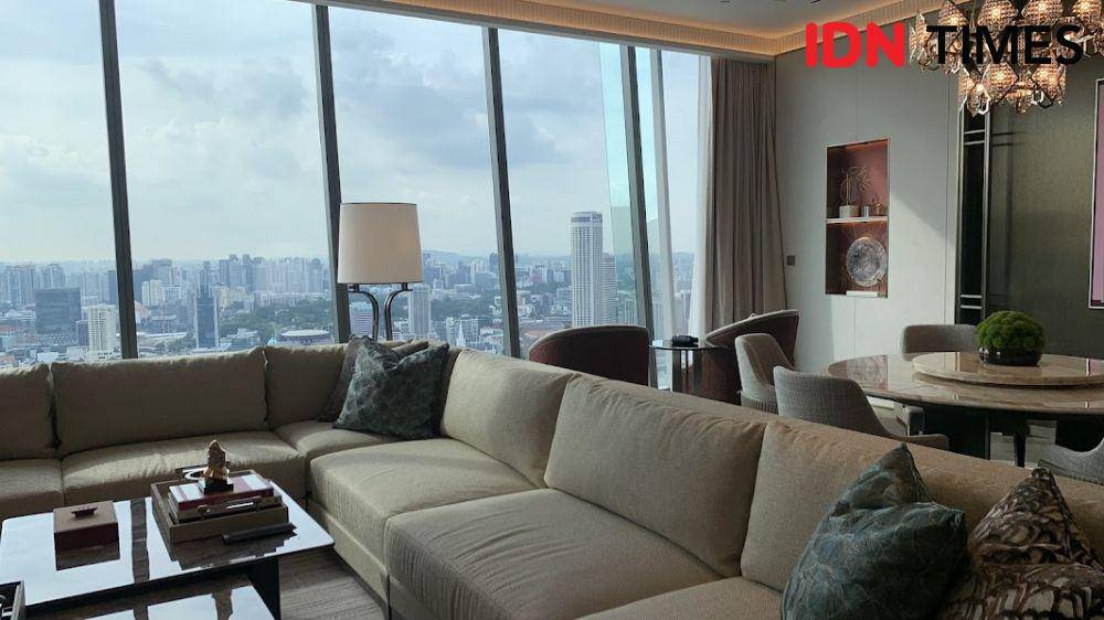 Potret kamar tipe The Skyline Suite di Marina Bay Sands, Singapura (IDN Times/Fasrinisyah Suryaningtyas)