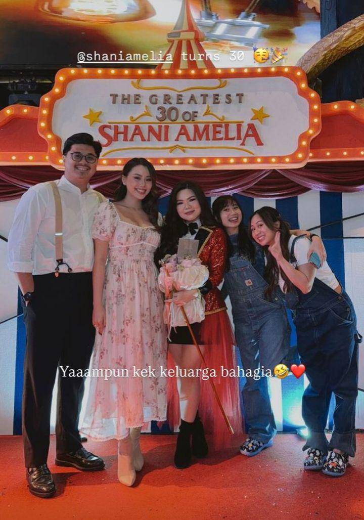 Ultah Shani Amelia (Instagram.com/shaniamelia)