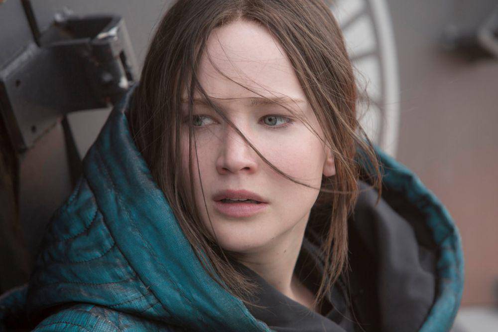 cuplikan adegan yang diperankan Jennifer Lawrence sebagai Katniss Everdeen (dok. Color Force/The Hunger Games: Mockingjay Part 2)
