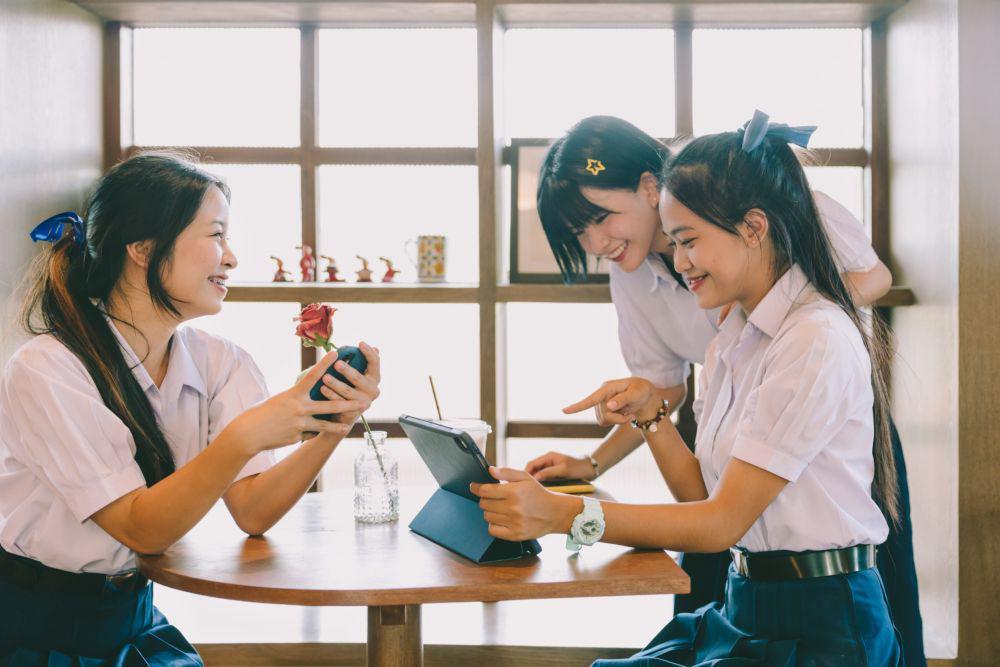 Nongkrong Asyik Tanpa Ribet: Split Bill Pakai GoPay!