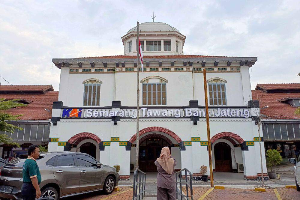 Potret Stasiun Semarang Tawang (commons.wikimedia.org/A2613)