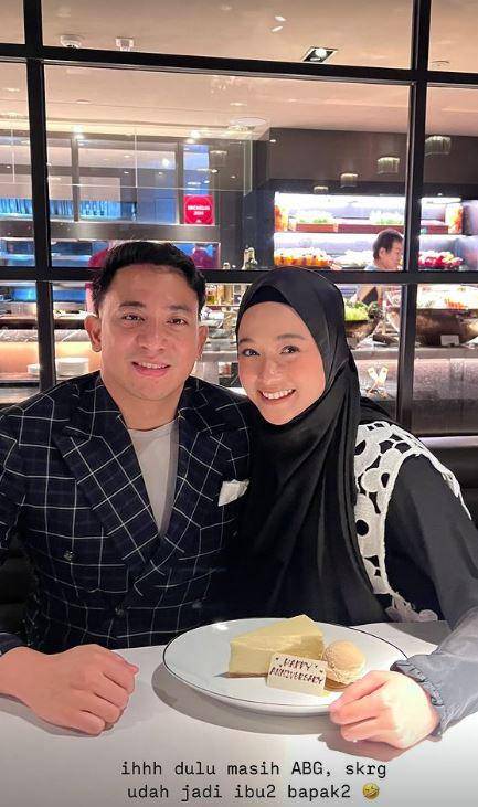 anniversary Poppy Bunga dan suami (Instagram.com/poppybungariphat)
