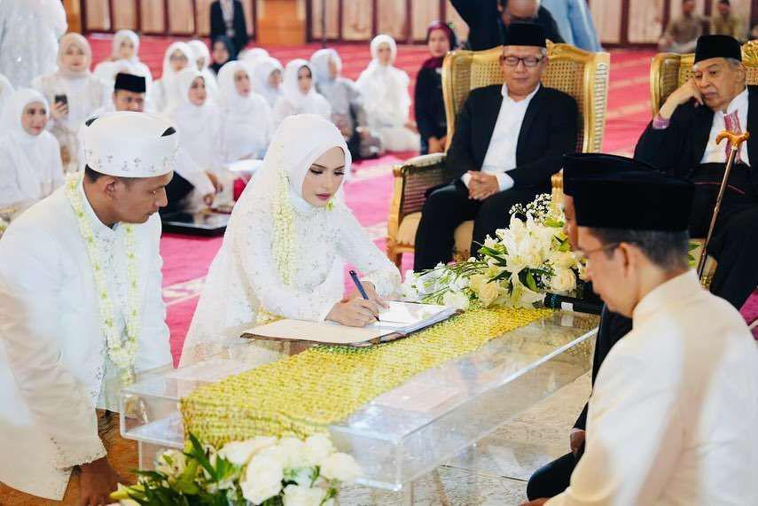 Royhan-Zahwa Menikah, Mahfud MD dan TGB Jadi Besan
