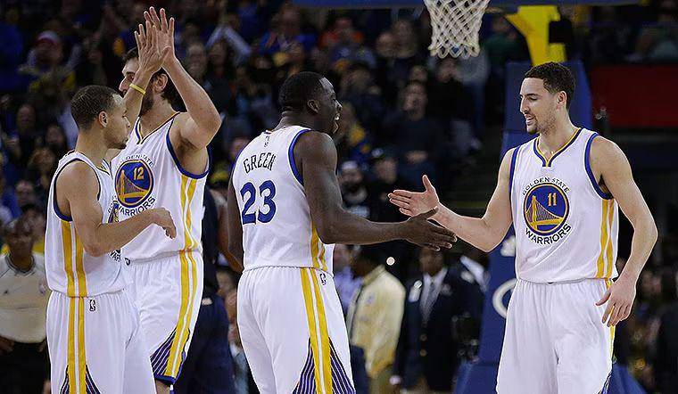 Golden State Warriors pada 2015/2016. (nba.com)
