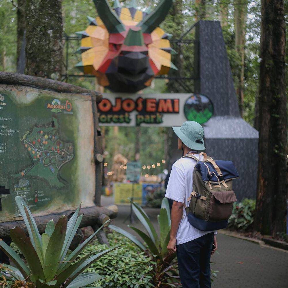 Wana Wisata Mojosemi. instagram.com/mojosemidinosauruspark