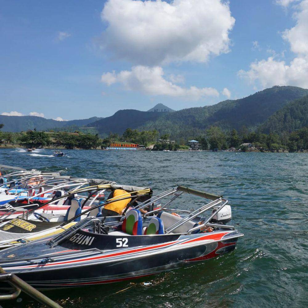 Telaga Sarangan. instagram.com/saranganofficial
