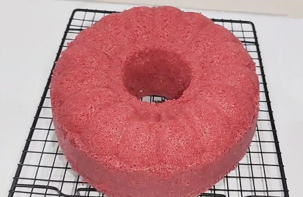 Resep Bolu Kukus Red Velvet 1 Telur, Lembut untuk Camilan di Rumah
