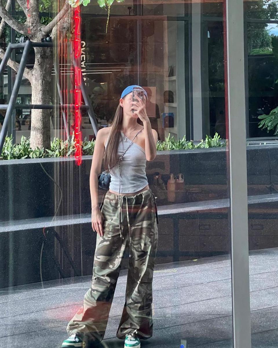 Kapook Ploynira (instagram.com/kapookphat)