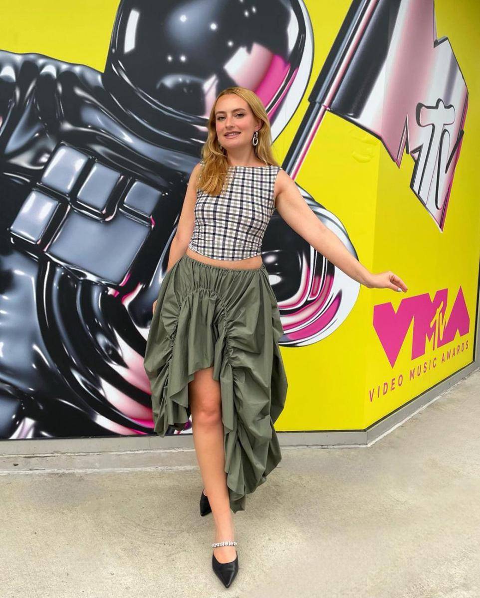 OOTD Amelia Dimoldenberg (instagram.com/ameliadimz)