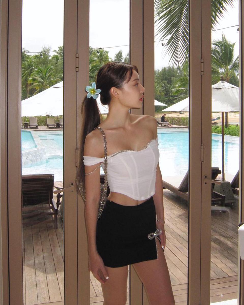 Kapook Ploynira (instagram.com/kapookphat)