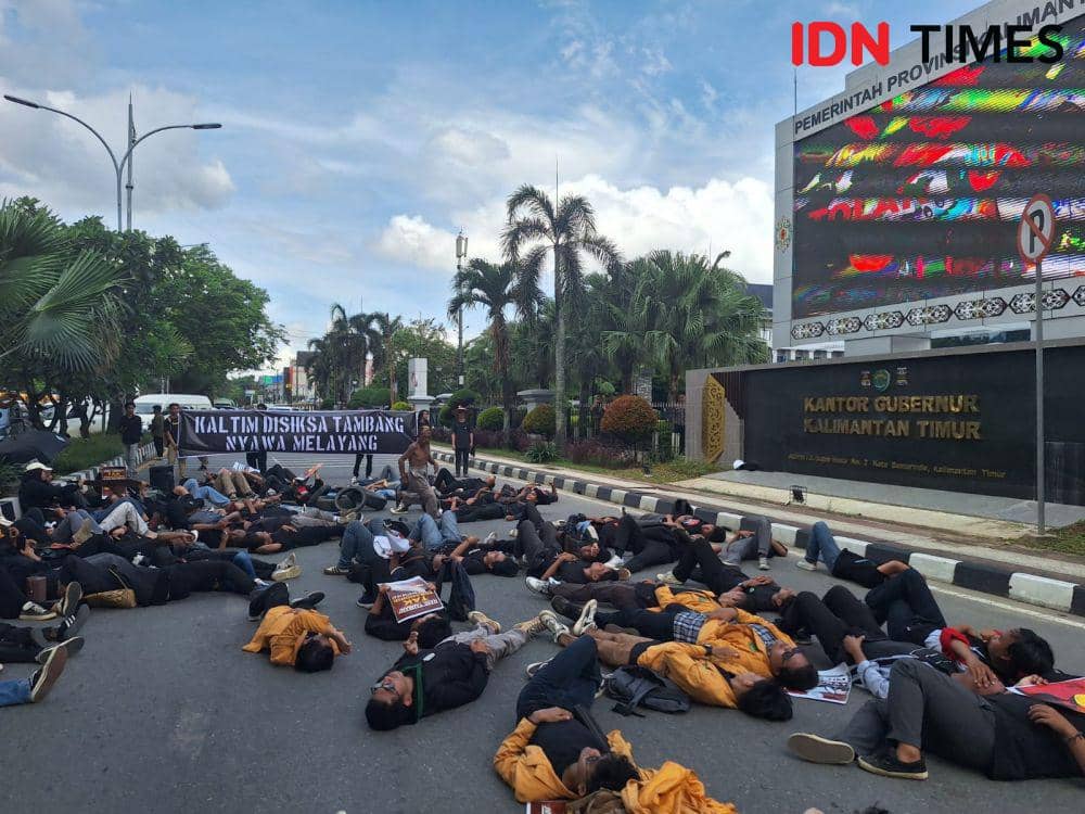 Salah satu tuntutan masa adalah agar Kapolda Kaltim dan Kapolres Paser dicopot. (Dok. Koalisi Masyarakat Sipil)
