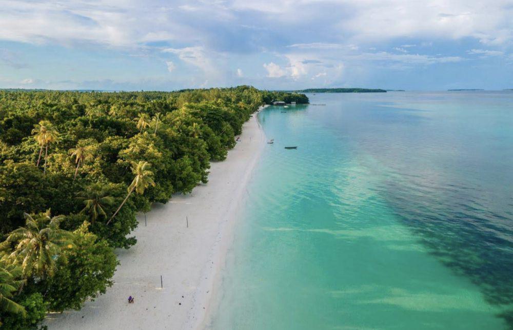 Pantai Ngurbloat Maluku: Informasi Wisata, HTM, dan Daya Tariknya