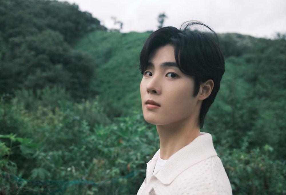 Ha Min Hyeok di balik layar drama Brewing Love (instagram.com/hahminhyeok)