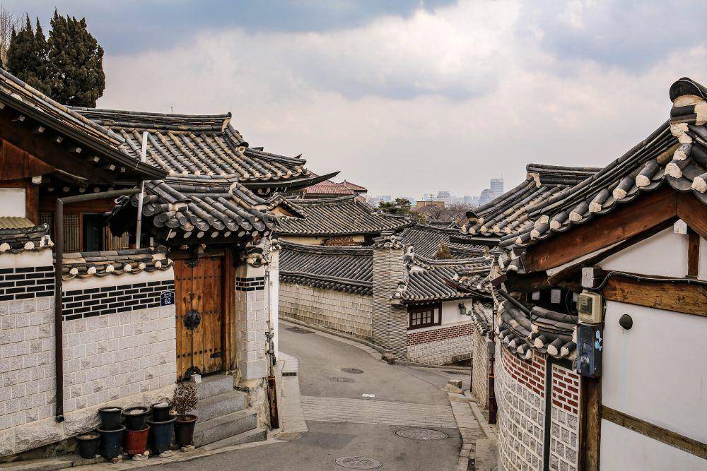 Bukchon Hanok Village (pixabay.com/Herbert_Lee)