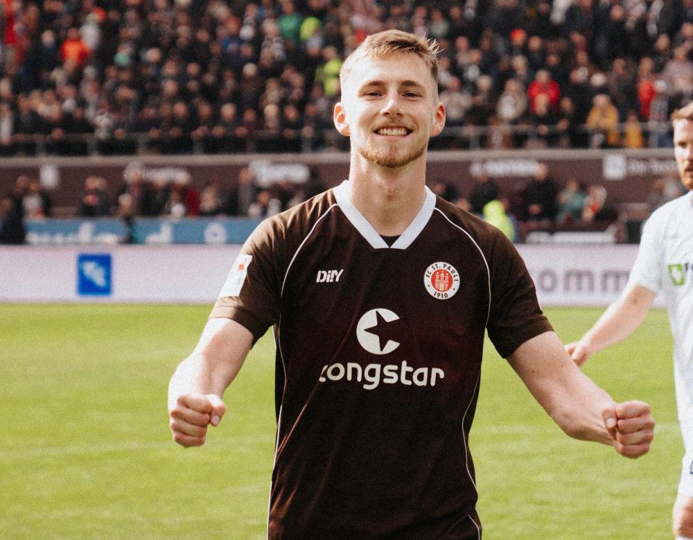 Tjark Scheller saat masih membela FC St. Pauli. (instagram.com/fcstpauli)