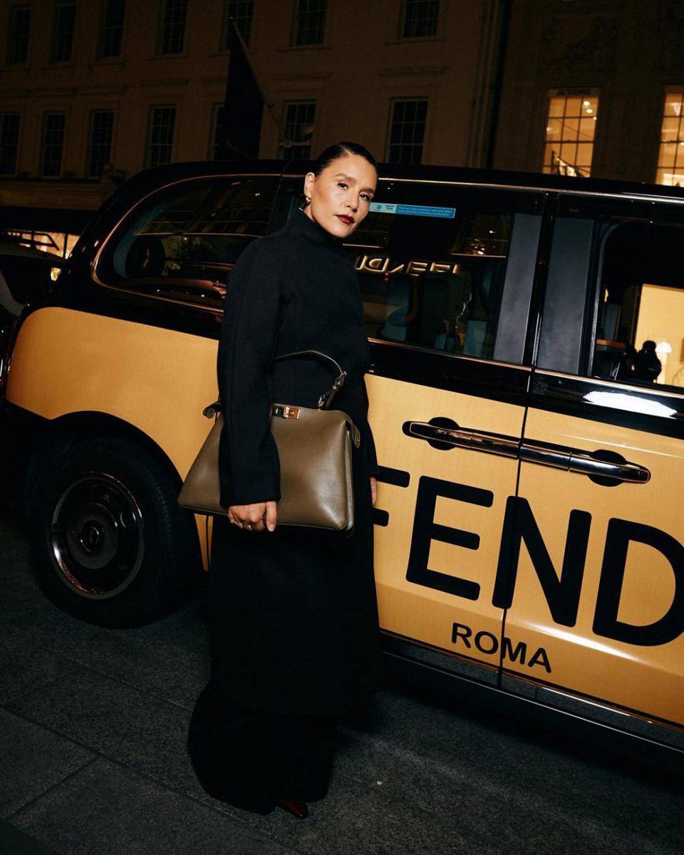 look selebriti dalam perayaan FENDI Winter Holiday Collection (instagram.com/fendi)